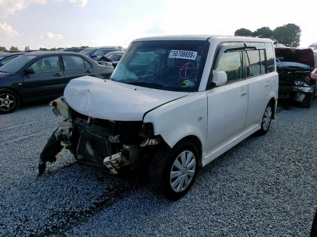 JTLKT334450192633 - 2005 TOYOTA SCION XB Weiß Foto 2