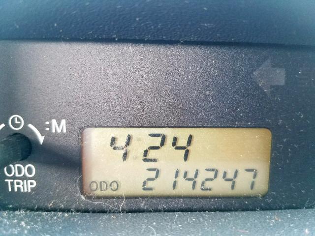 JTLKT334450192633 - 2005 TOYOTA SCION XB Weiß Foto 8