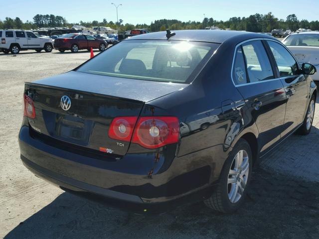 3VWCT71K46M851704 - 2006 VOLKSWAGEN JETTA TDI BLACK photo 4