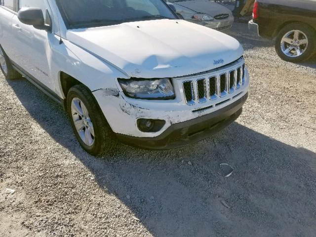 1C4NJDBB9CD597185 - 2012 JEEP COMPASS SP WHITE photo 9