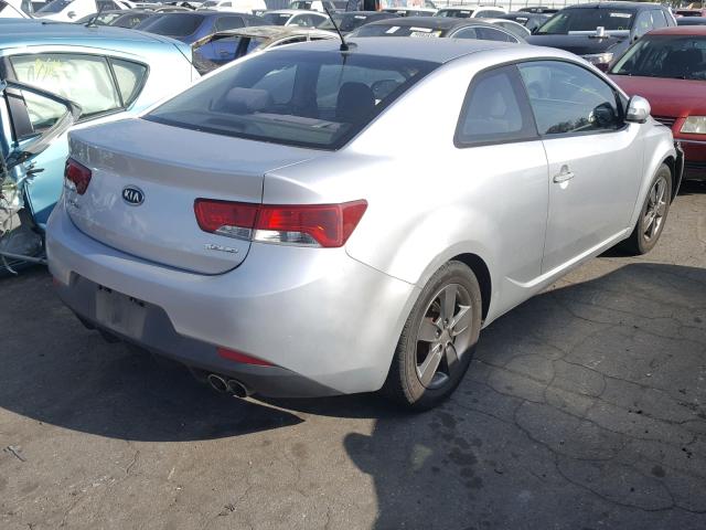 KNAFU6A23A5253848 - 2010 KIA FORTE EX SILVER photo 4