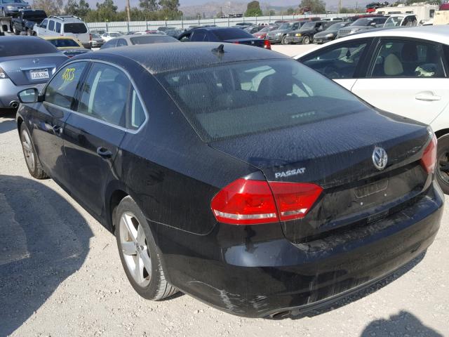 1VWBH7A32DC114845 - 2013 VOLKSWAGEN PASSAT SE BLACK photo 3