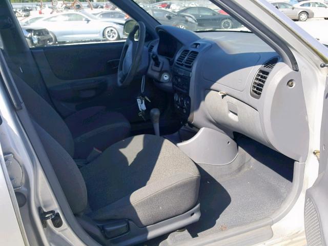 KMHCG45C71U263725 - 2001 HYUNDAI ACCENT GL GRAY photo 5