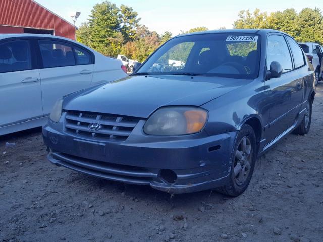 KMHCG35C74U280085 - 2004 HYUNDAI ACCENT GL GRAY photo 2