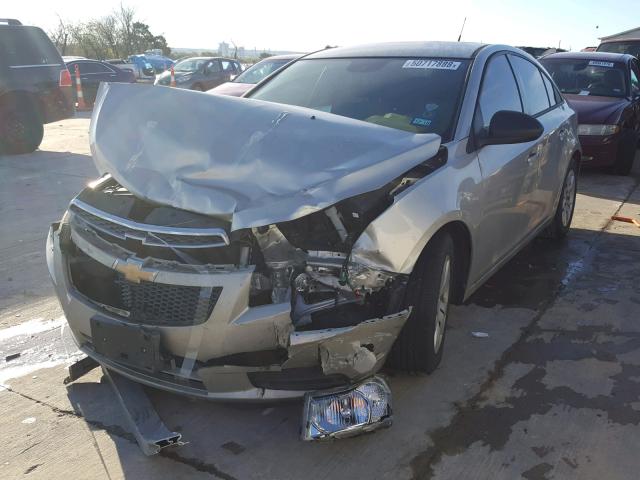 1G1PA5SH0E7254293 - 2014 CHEVROLET CRUZE LS CREAM photo 2