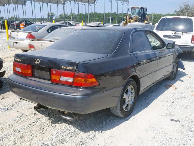 JT8BF28G6W5026603 - 1998 LEXUS ES 300 BLACK photo 4