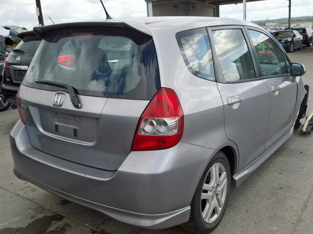 JHMGD38638S050029 - 2008 HONDA FIT SPORT SILVER photo 4