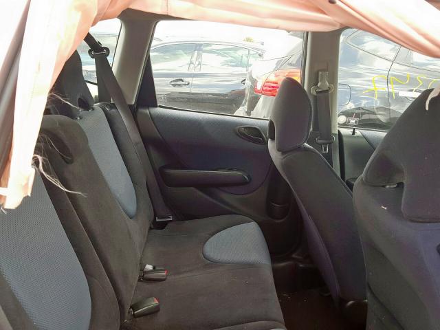 JHMGD38638S050029 - 2008 HONDA FIT SPORT SILVER photo 6