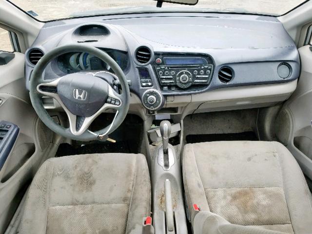 JHMZE2H56AS042374 - 2010 HONDA INSIGHT LX SILVER photo 9