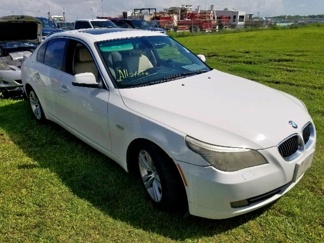 WBANU5C56AC364676 - 2010 BMW 528 I WHITE photo 1