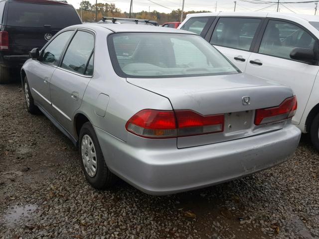 1HGCF86602A120935 - 2002 HONDA ACCORD VAL SILVER photo 3