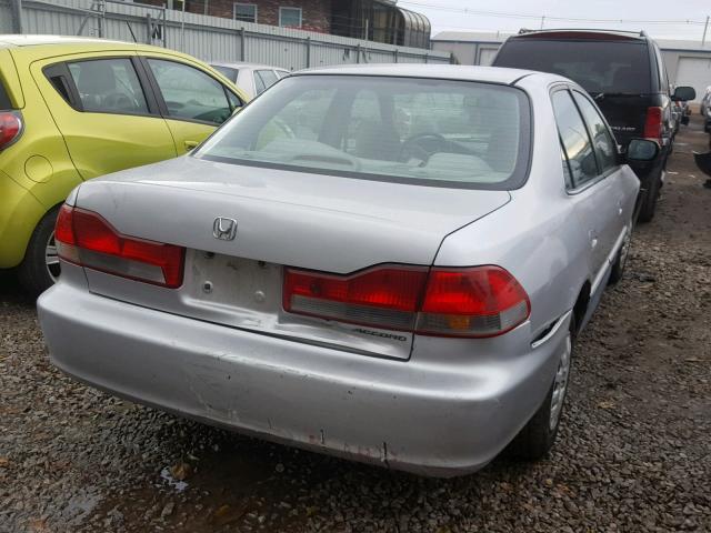 1HGCF86602A120935 - 2002 HONDA ACCORD VAL SILVER photo 4