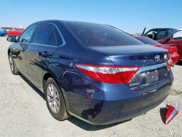 4T4BF1FK3GR531817 - 2016 TOYOTA CAMRY LE BLUE photo 3