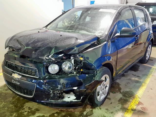 1G1JB6SH9F4196387 - 2015 CHEVROLET SONIC LS 黑色 照片 2