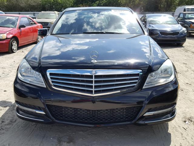 WDDGF4HB2DF977028 - 2013 MERCEDES-BENZ C 250 BLACK photo 9