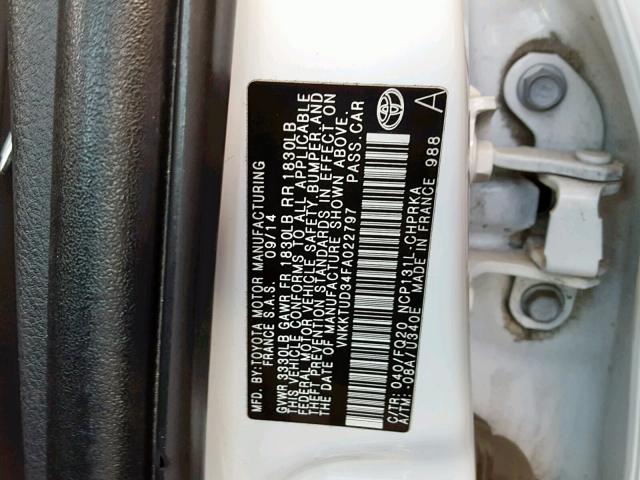 VNKKTUD34FA022797 - 2015 TOYOTA YARIS WHITE photo 10