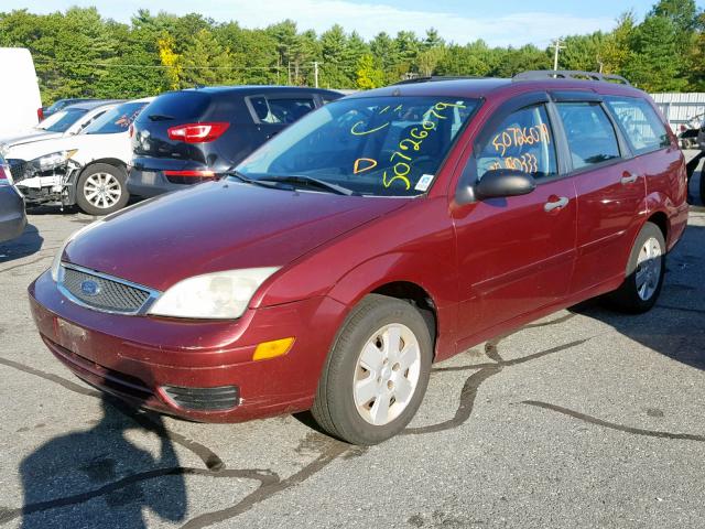 1FAFP36N07W115026 - 2007 FORD FOCUS ZXW RED photo 2
