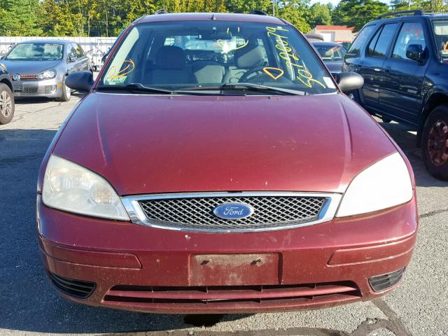 1FAFP36N07W115026 - 2007 FORD FOCUS ZXW RED photo 9