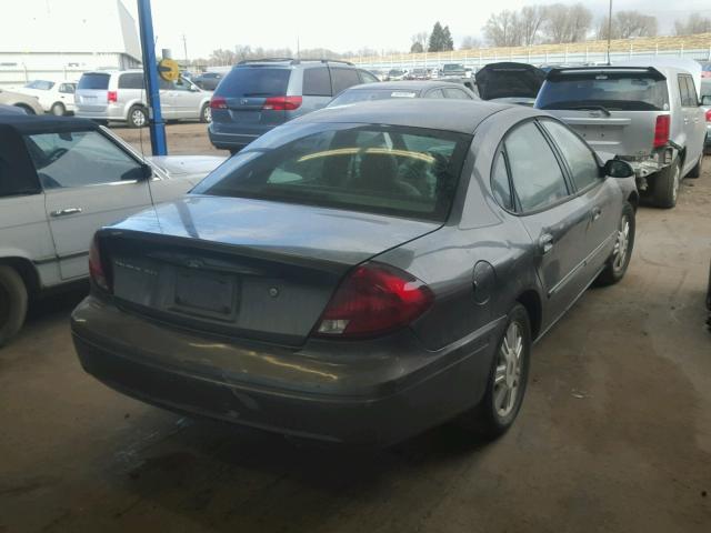 1FAFP56S44G131088 - 2004 FORD TAURUS SEL GRAY photo 4