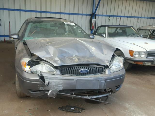 1FAFP56S44G131088 - 2004 FORD TAURUS SEL GRAY photo 9