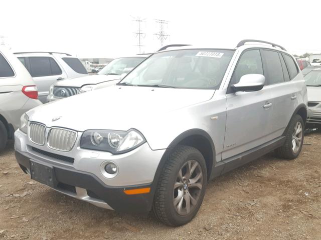 WBXPC9C47AWJ33588 - 2010 BMW X3 XDRIVE3 SILVER photo 2