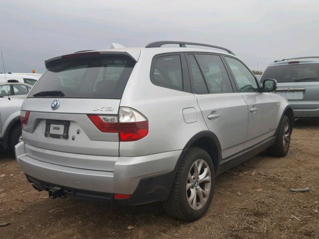 WBXPC9C47AWJ33588 - 2010 BMW X3 XDRIVE3 SILVER photo 4