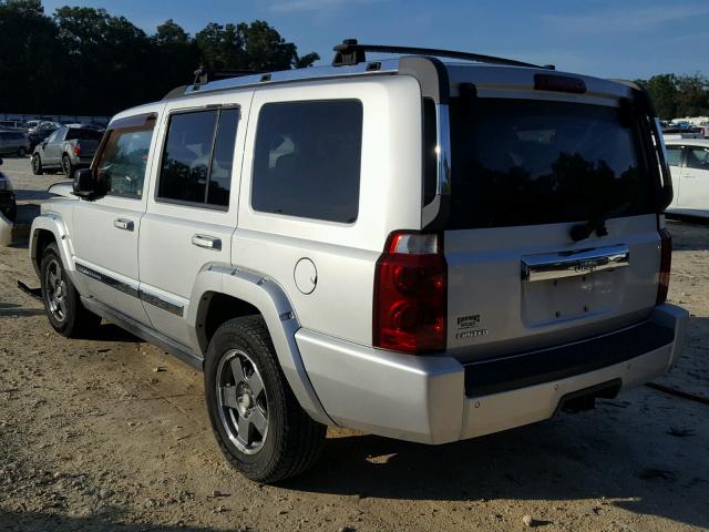 1J8HH58NX6C144504 - 2006 JEEP COMMANDER SILVER photo 3