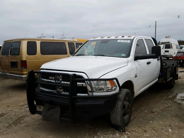 3C7WRTCL8EG313360 - 2014 RAM 3500 WHITE photo 2