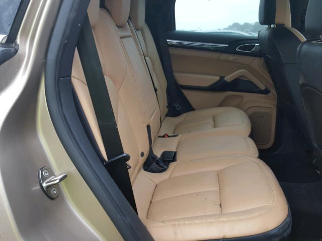 WP1AA2A22GLA00621 - 2016 PORSCHE CAYENNE GOLD photo 6