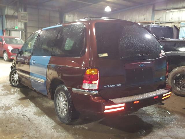 2FMZA5242YBD05636 - 2000 FORD WINDSTAR S MAROON photo 3