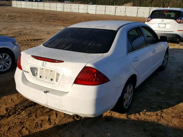 3HGCM56477G705281 - 2007 HONDA ACCORD LX WHITE photo 4