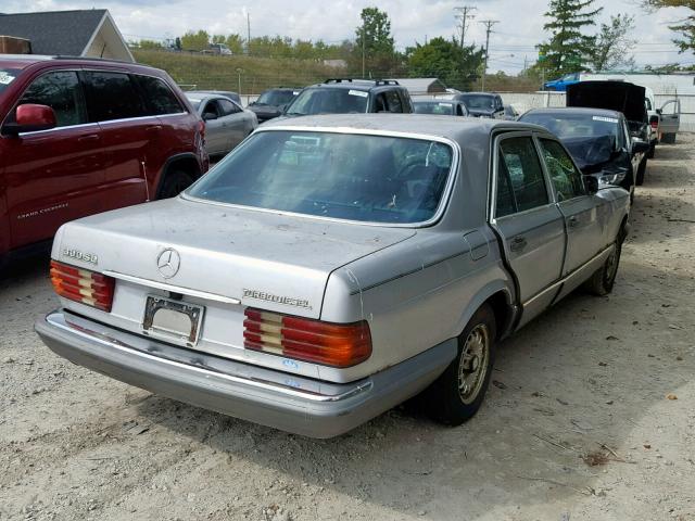 WDBCB20A3EA078381 - 1984 MERCEDES-BENZ 300 SD SILVER photo 4