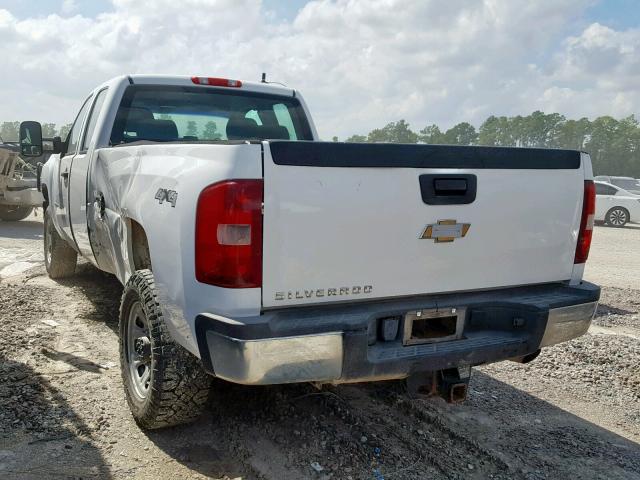 1GC2KVCG9CZ254363 - 2012 CHEVROLET SILVERADO WHITE photo 3