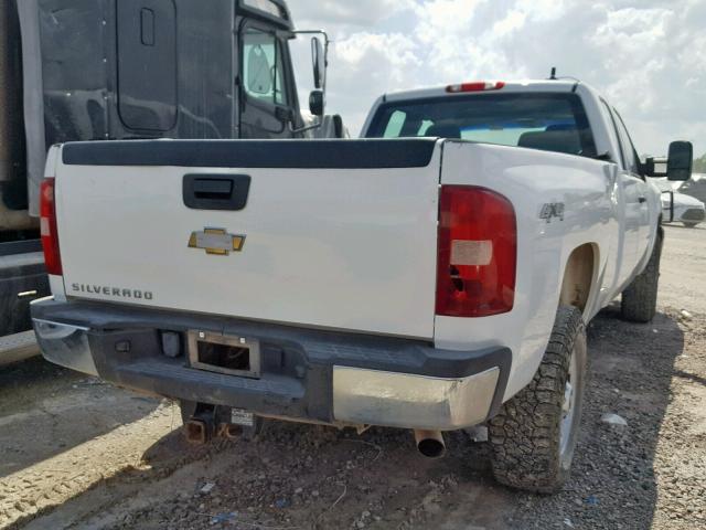 1GC2KVCG9CZ254363 - 2012 CHEVROLET SILVERADO WHITE photo 4