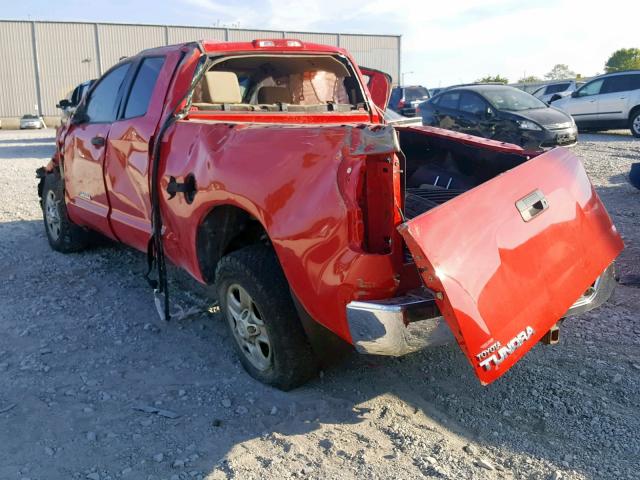 5TFRY5F15AX086492 - 2010 TOYOTA TUNDRA DOU RED photo 3