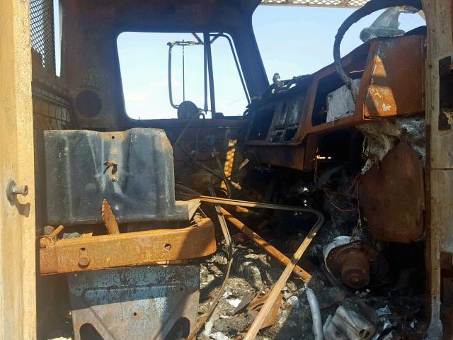 1HTLDZZP4JH573138 - 1988 INTERNATIONAL S-SERIES 1 白色 照片 5