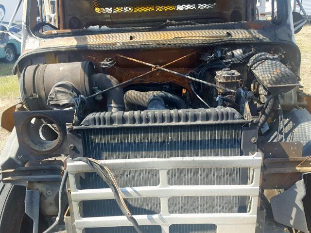 1HTLDZZP4JH573138 - 1988 INTERNATIONAL S-SERIES 1 白色 照片 7