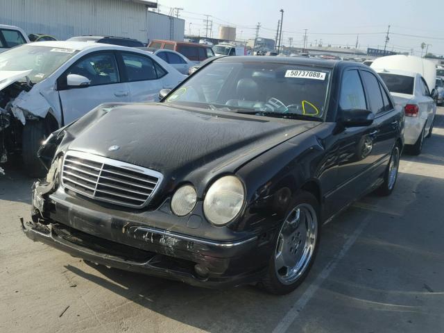 WDBJF74J51B309255 - 2001 MERCEDES-BENZ E 55 AMG BLACK photo 2