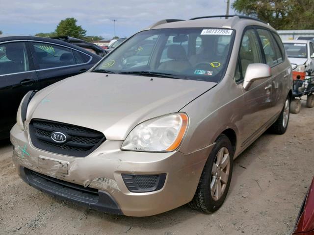 KNAFG525577027012 - 2007 KIA RONDO BASE GOLD photo 2