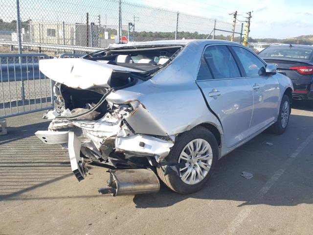 4T1BF1FK2EU450556 - 2014 TOYOTA CAMRY L 银色 照片 4
