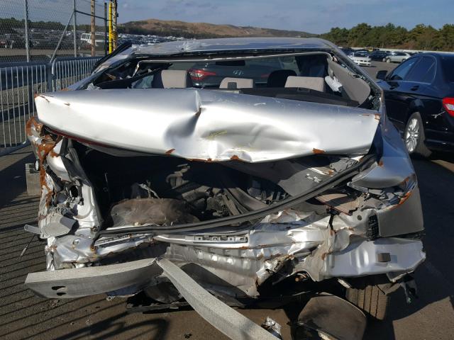 4T1BF1FK2EU450556 - 2014 TOYOTA CAMRY L 银色 照片 9