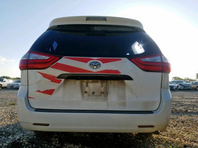 5TDZK3DC6FS579136 - 2015 TOYOTA SIENNA WHITE photo 9