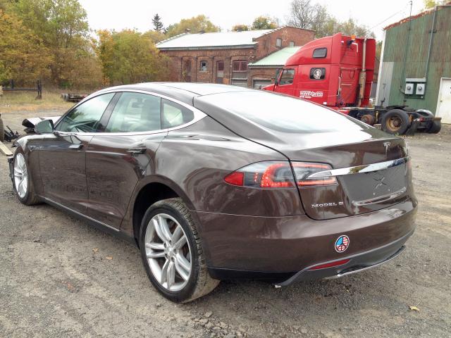 5YJSA1CN2DFP08177 - 2013 TESLA MODEL S بني صورة 4