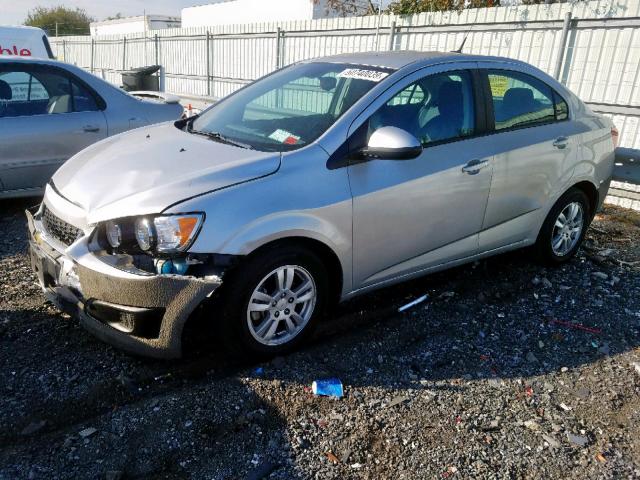 1G1JA5SHXC4105264 - 2012 CHEVROLET SONIC LS 银色 照片 2