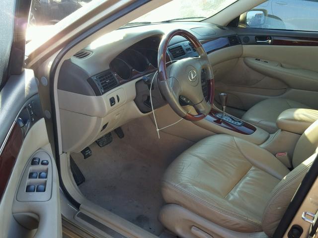 JTHBF30G320063231 - 2002 LEXUS ES 300 GOLD photo 9