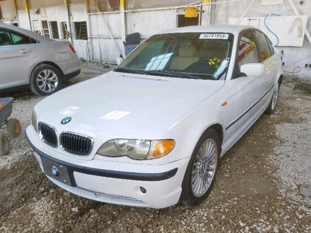 WBAEV53442KM20786 - 2002 BMW 330 I WHITE photo 2