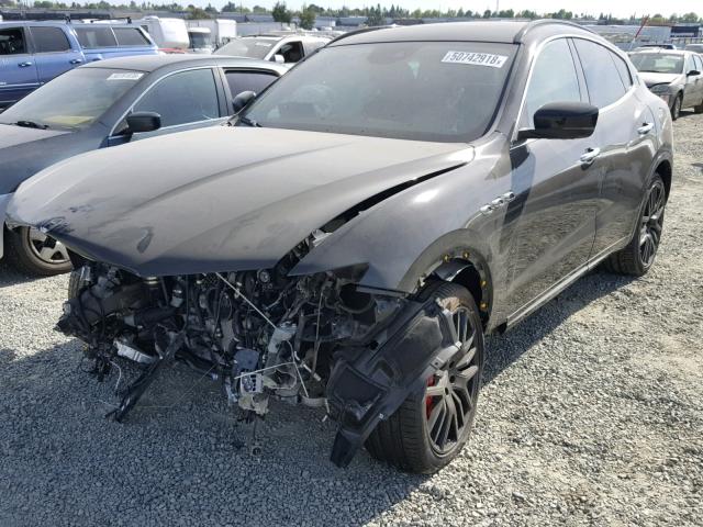 ZN661YUSXJX285752 - 2018 MASERATI LEVANTE S BLACK photo 2