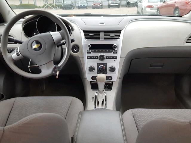 1G1ZA5EU2BF301973 - 2011 CHEVROLET MALIBU LS ვერცხლისფერი ფოტო 9