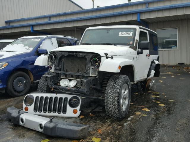 1C4AJWBG5DL576590 - 2013 JEEP WRANGLER S WHITE photo 2