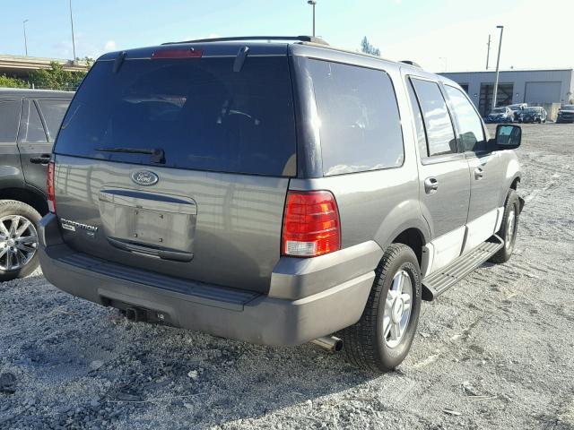 1FMRU15W64LA50707 - 2004 FORD EXPEDITION GRAY photo 4